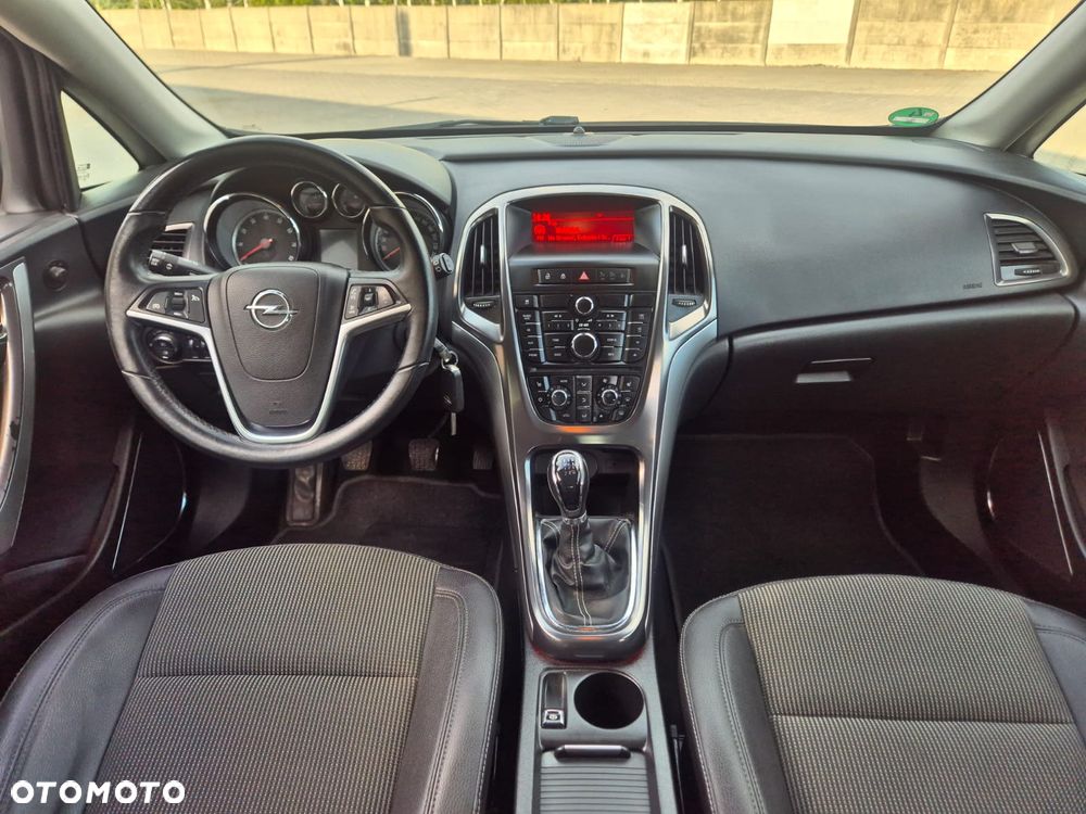 Opel Astra - 14