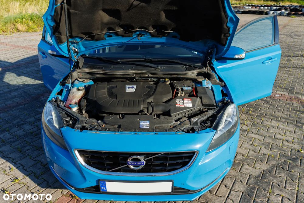 Volvo V40 D3 Kinetic - 13