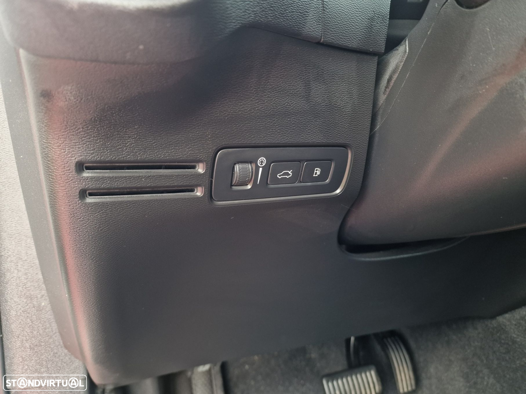 Volvo XC 40 - 20