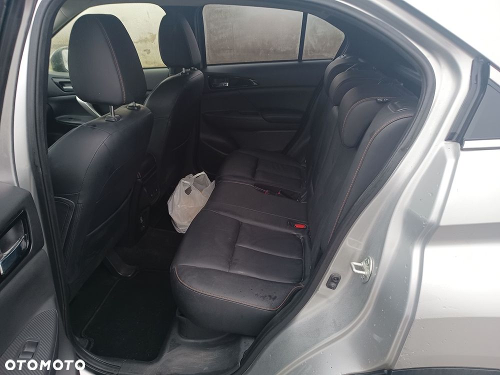 Mitsubishi Eclipse Cross 1.5 T-MIVEC ClearTec CVT 2WD Diamant Edition Plus - 9