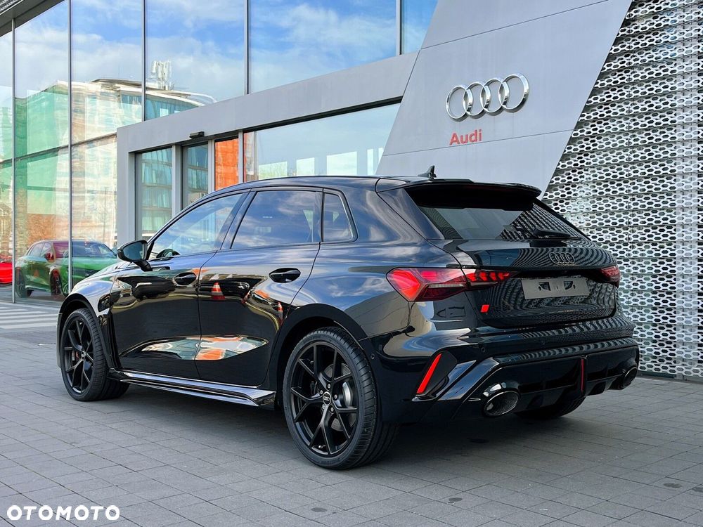 Audi RS3 Sportback - 3