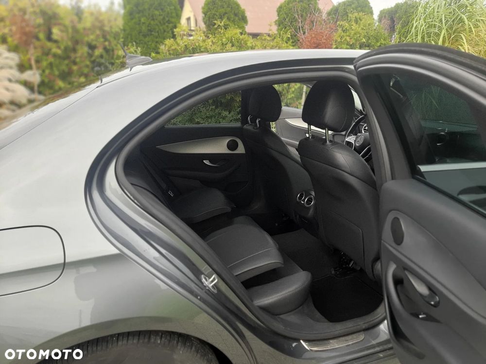 Mercedes-Benz Klasa E 200 d Avantgarde - 15