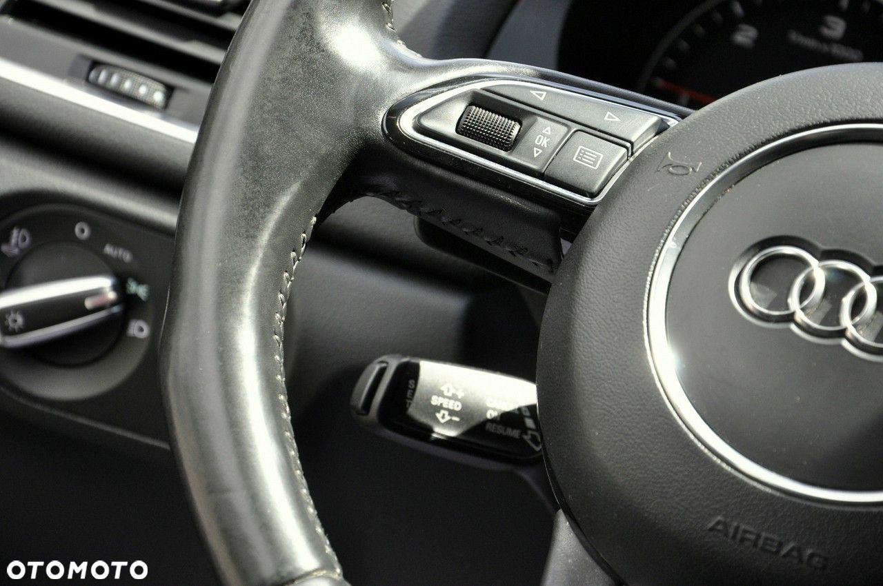 Audi Q3 2.0 TDI Quattro S tronic - 24