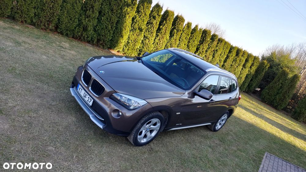 BMW X1 sDrive18d xLine - 1