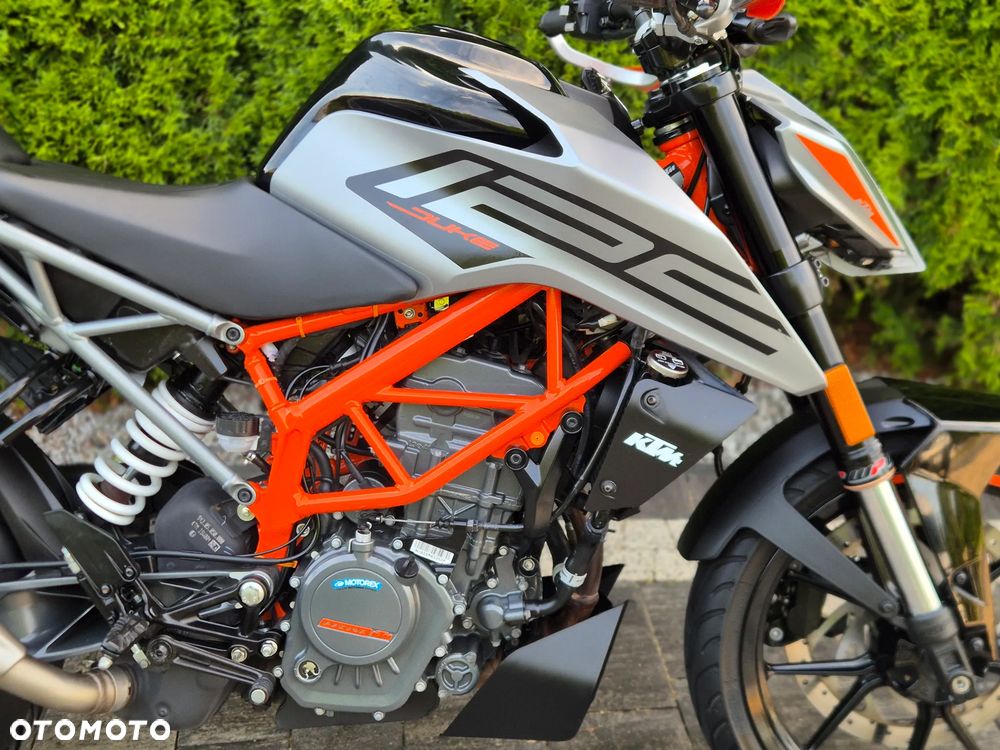 KTM Duke 125 - 9