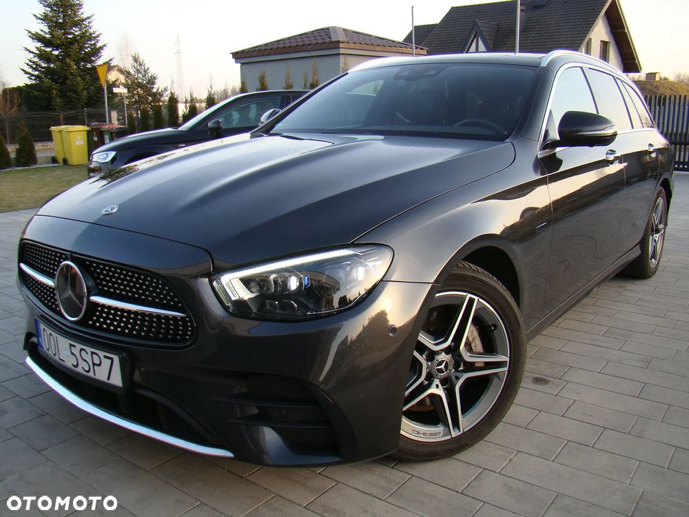 Mercedes-Benz Klasa E 300 de 9G-TRONIC AMG Line - 3
