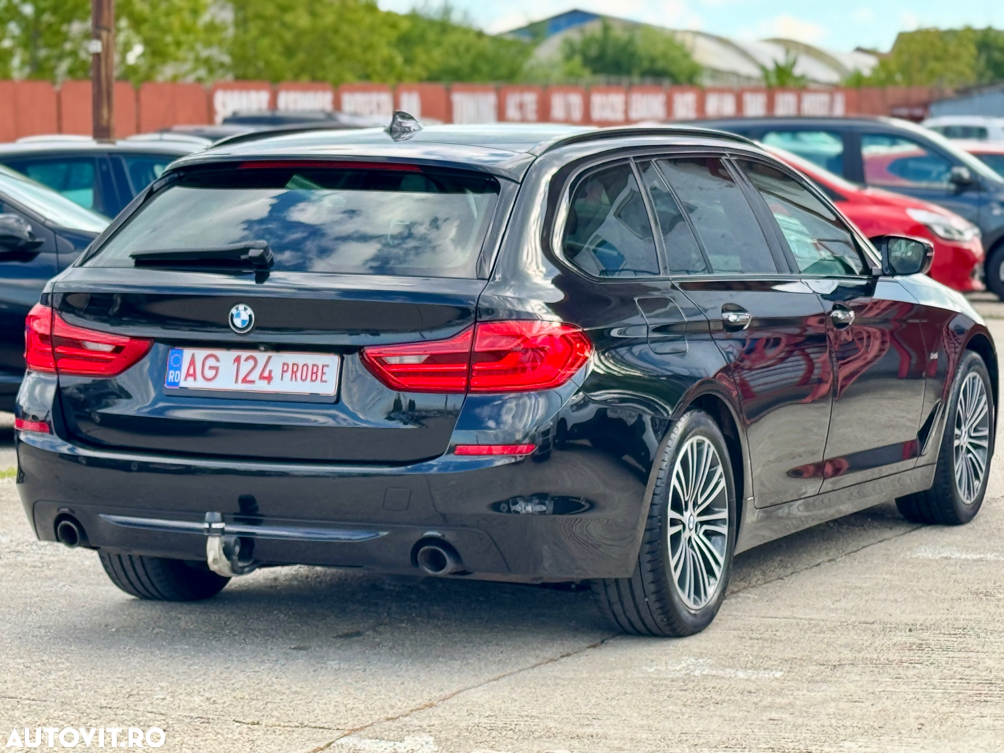 BMW Seria 5 520d Touring Aut. Sport Line - 9