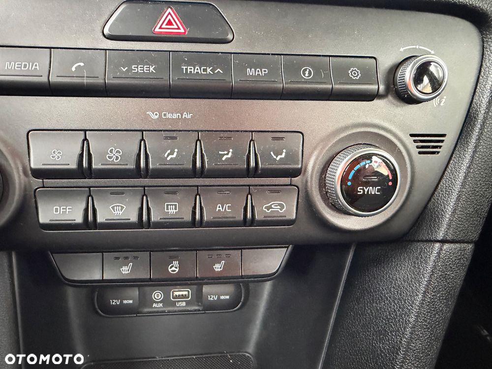Kia Sportage - 11
