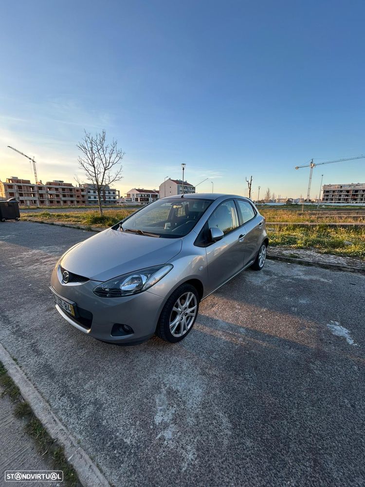Mazda 2 1.3 MZR 90th Anniversary - 1