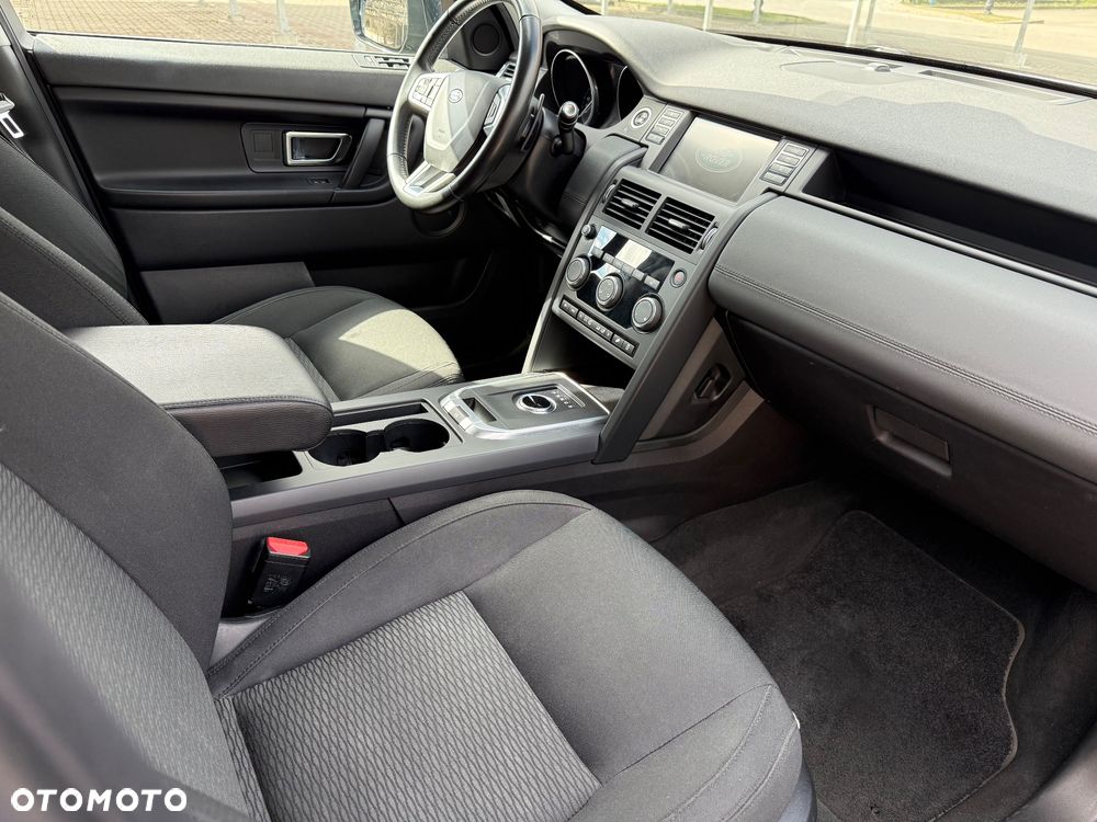 Land Rover Discovery Sport D150 - 15