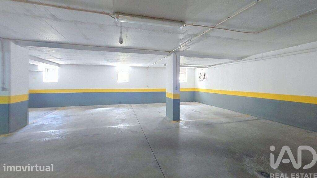 Apartamento T2 em Venteira de 87,00 m2 - Grande imagem: 3/29