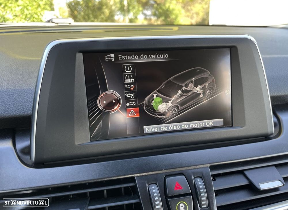 BMW 216 Active Tourer d Line Sport - 52