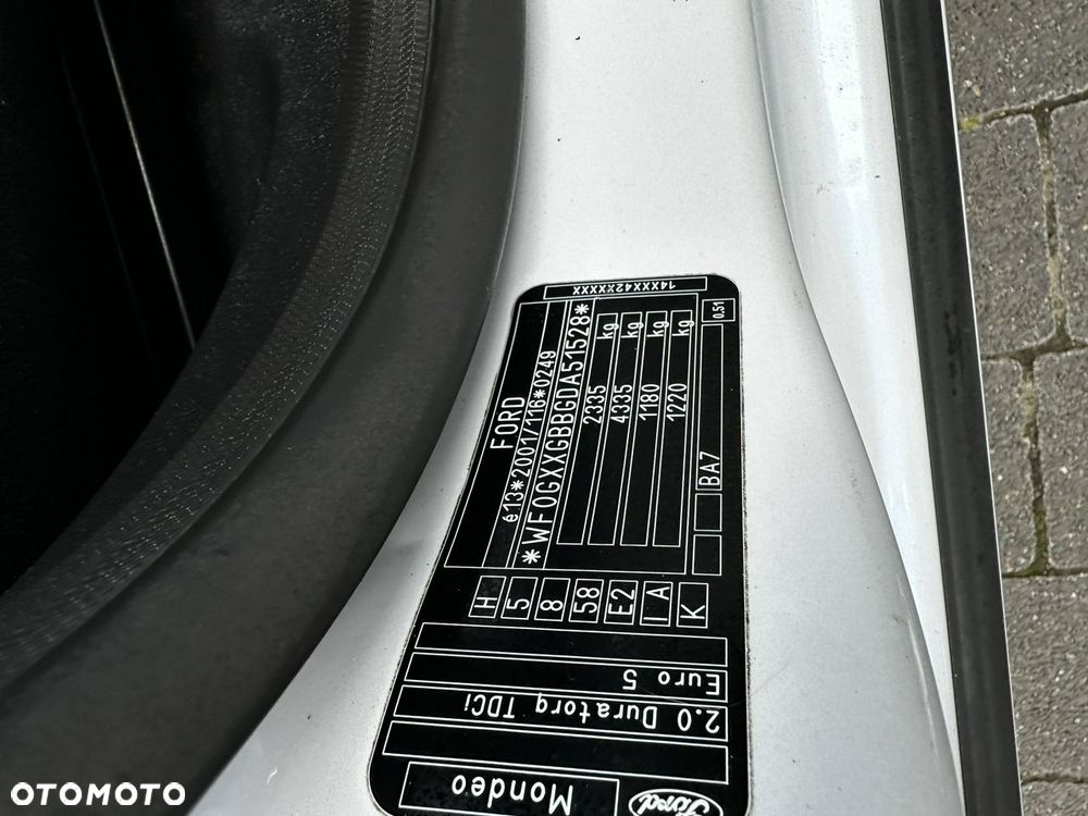 Ford Mondeo - 27