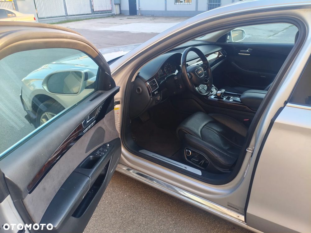 Audi A8 4.2 FSI L Quattro - 28
