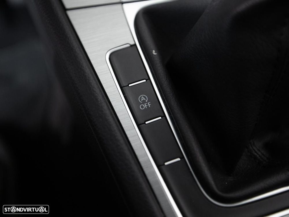 VW Golf - 16