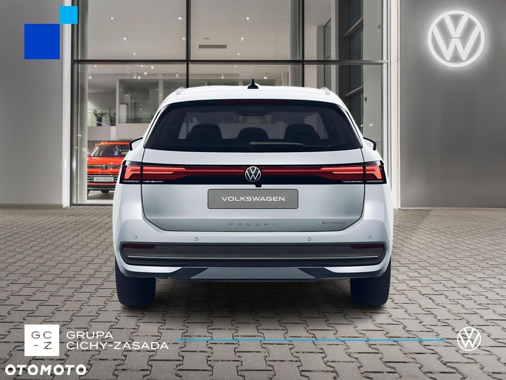 Volkswagen Passat Variant 1.5 TSI eHybrid PHEV 150kW Business Plus DSG - 4