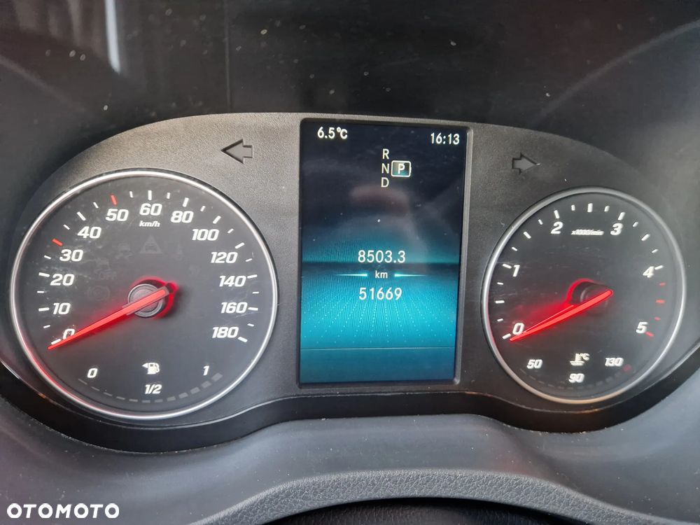 Mercedes-Benz SPRINTER - 14