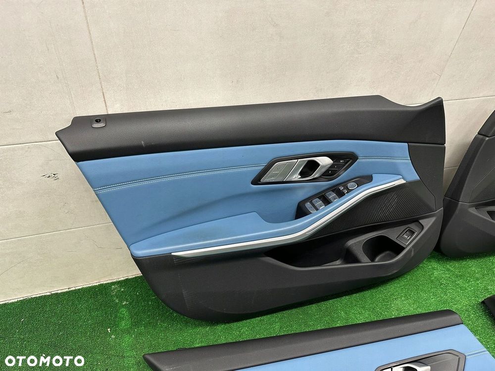 BMW M3 G80 ŚRODEK TAPICERKA FOTELE TUNEL KANAPA BOCZKI - 13