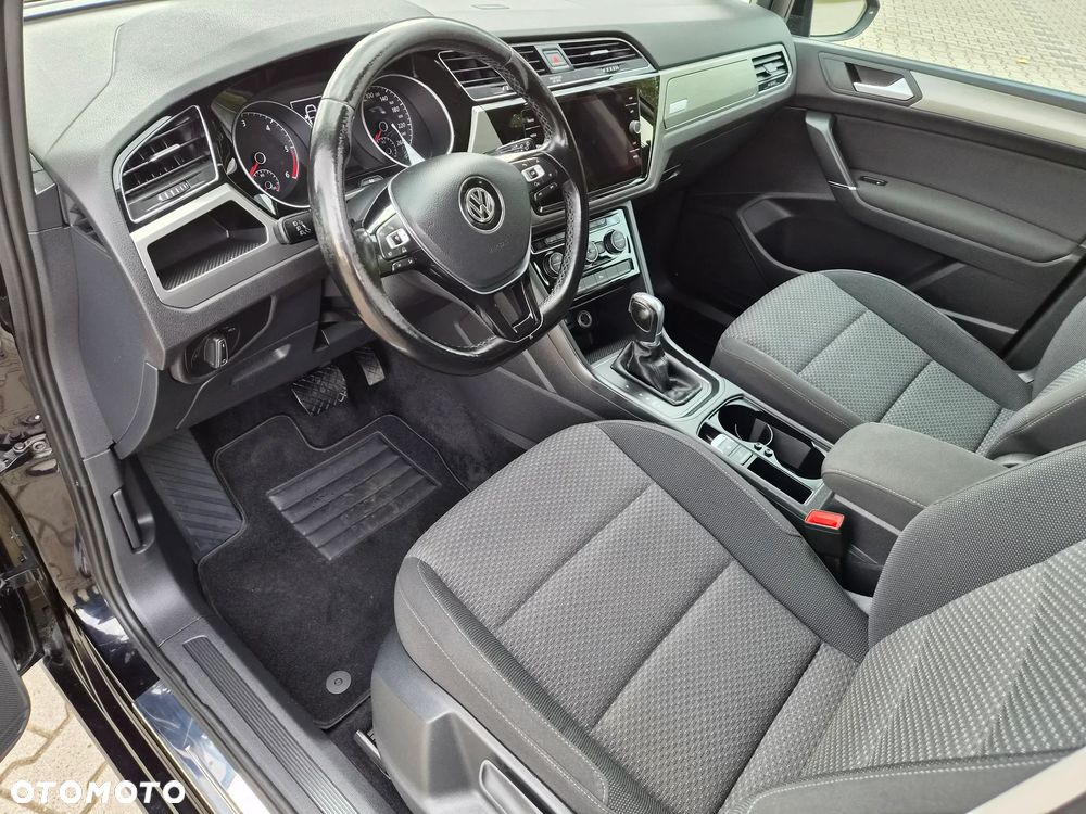 Volkswagen Touran 2.0 TDI BMT Highline DSG - 9