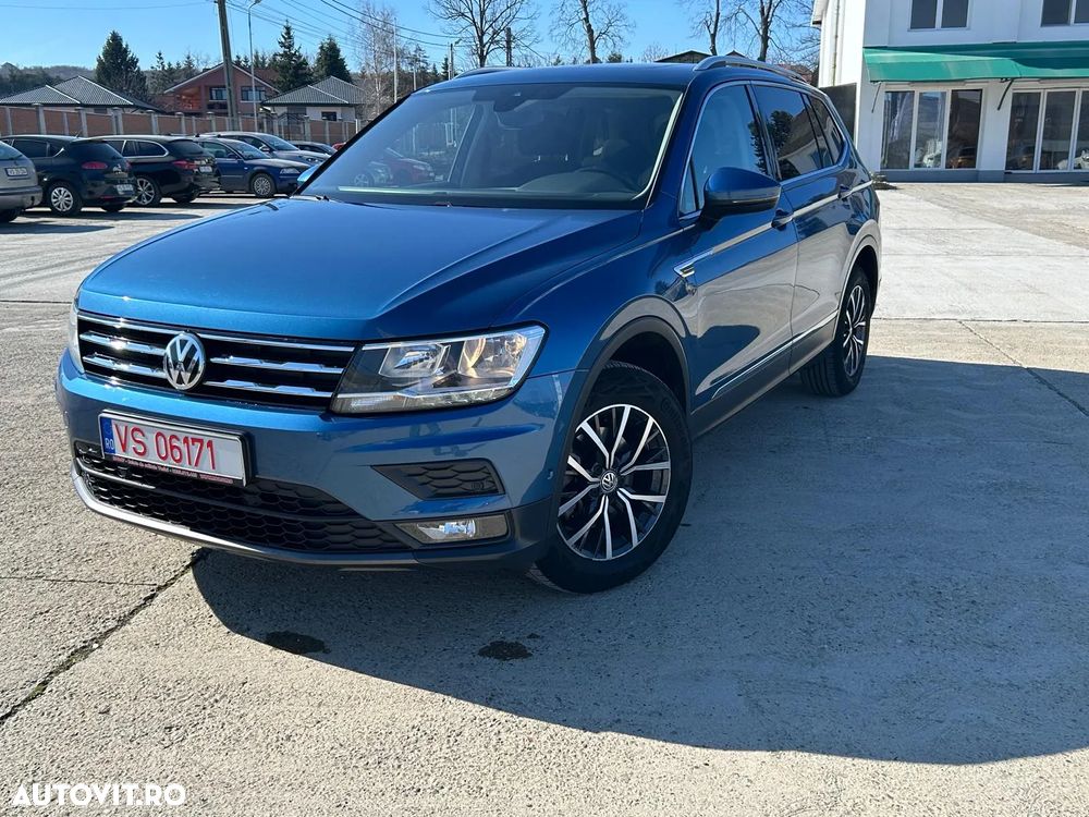 Volkswagen Tiguan - 11