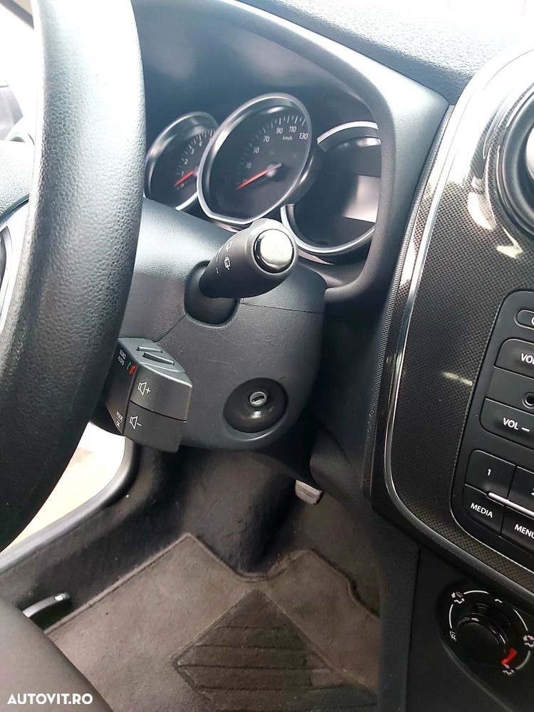 Dacia Sandero SCe 75 Essentiel - 9