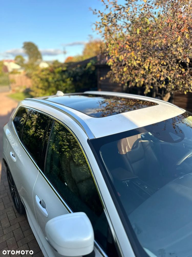 Volvo XC 60 T5 AWD Momentum - 5