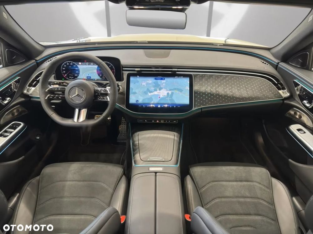 Mercedes-Benz Klasa E 220 d mHEV 4-Matic AMG 9G-Tronic - 15