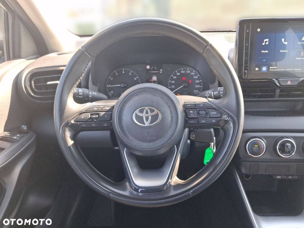Toyota Yaris 1.5 Comfort - 12