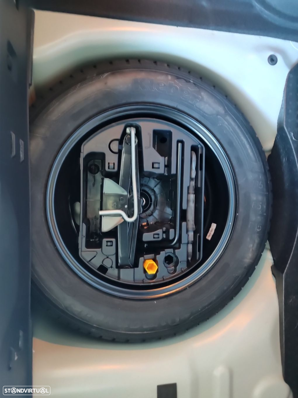 Citroën C3 1.2 PureTech Shine - 39