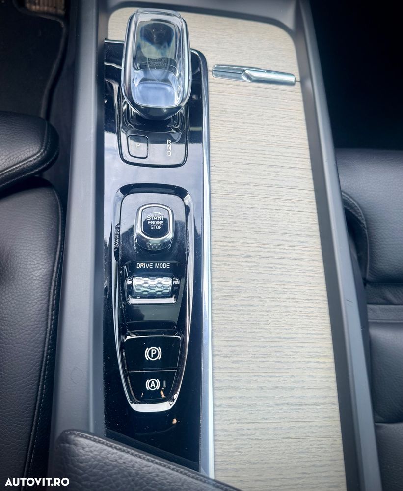Volvo XC 60 B4 D AWD Geartronic Inscription - 9