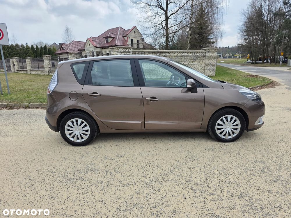 Renault Scenic dCi 110 LIMITED - 21