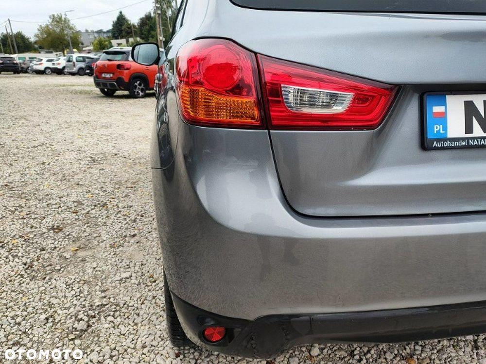 Mitsubishi ASX - 9