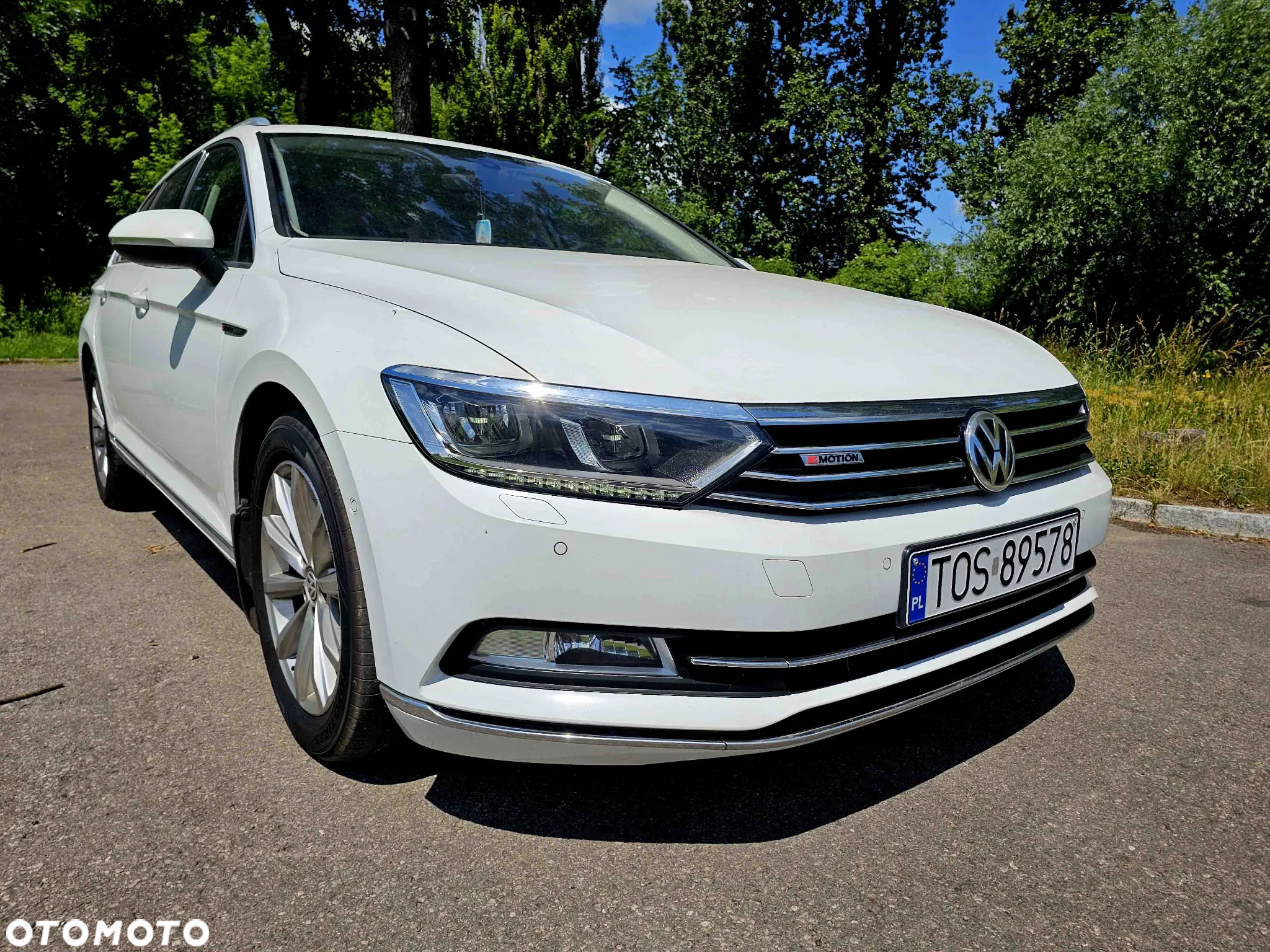 Volkswagen Passat Variant 2.0 TDI SCR 4Motion DSG Highline - 11