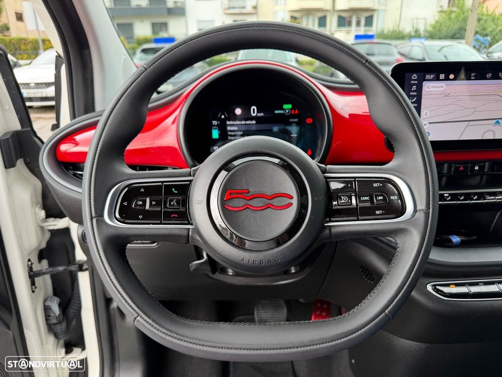 Fiat 500e C (RED) 2.0 - 21