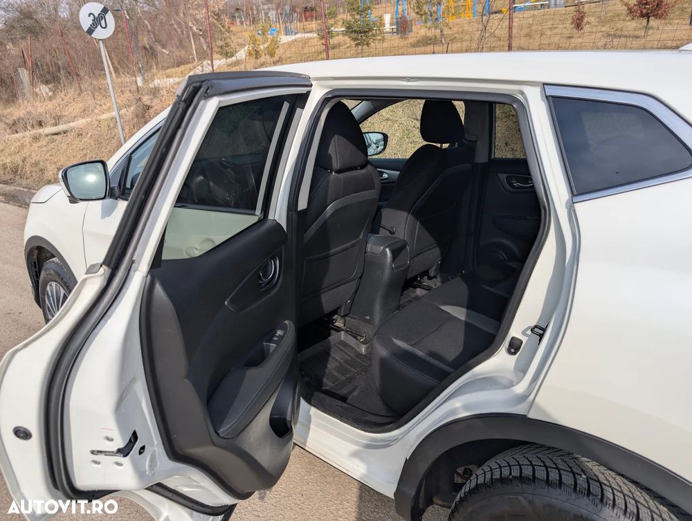 Nissan Qashqai 1.3 157CP 2WD N-Connecta - 12