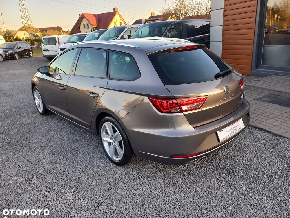 Seat Leon 2.0 TDI DPF DSG FR - 5