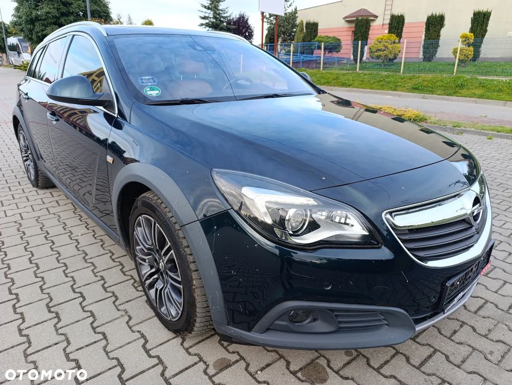 Opel Insignia 2.0 Turbo 4x4 Automatik Design Edition