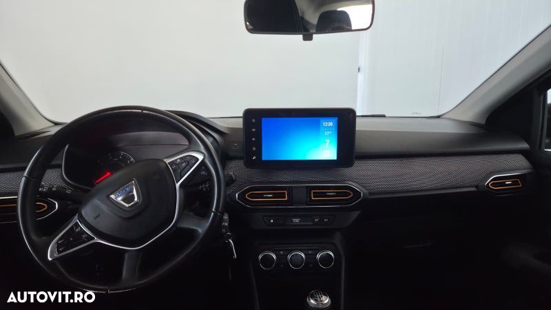 Dacia Sandero Stepway TCe 90 MT6 Comfort - 10