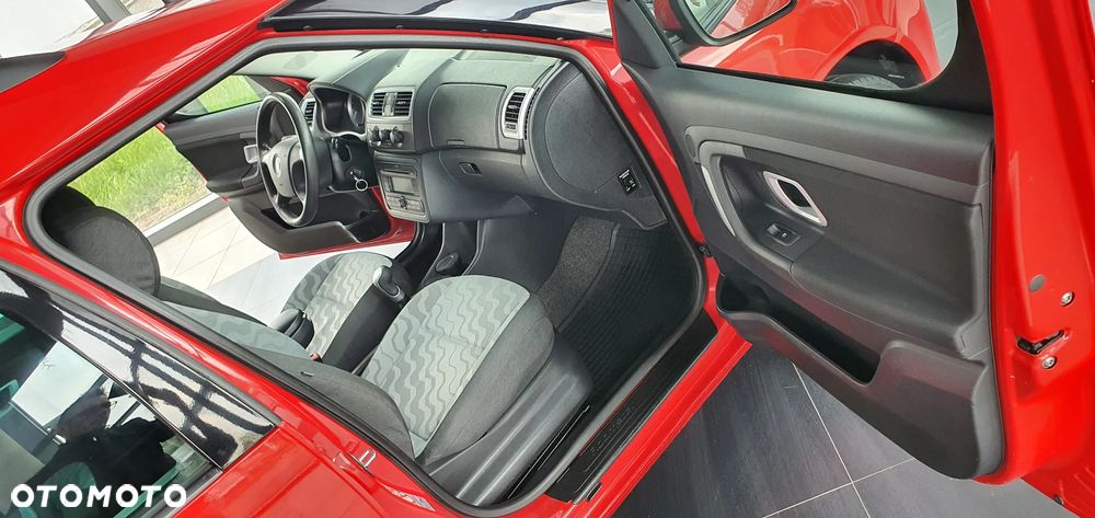 Skoda Roomster 1.2 Ambition - 21
