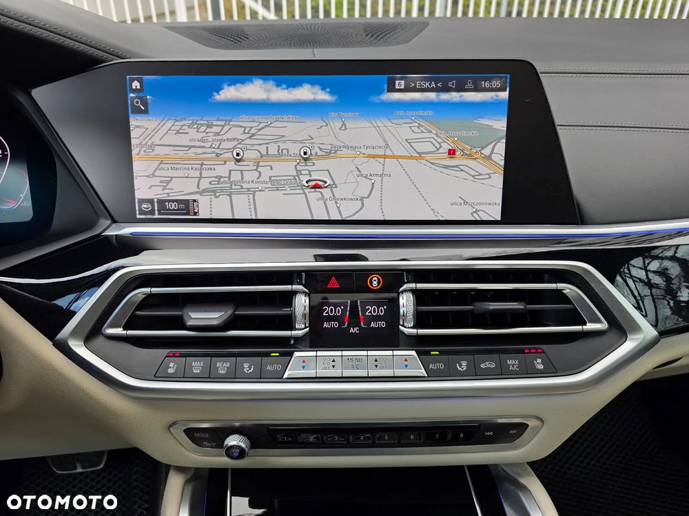 BMW X6M - 10