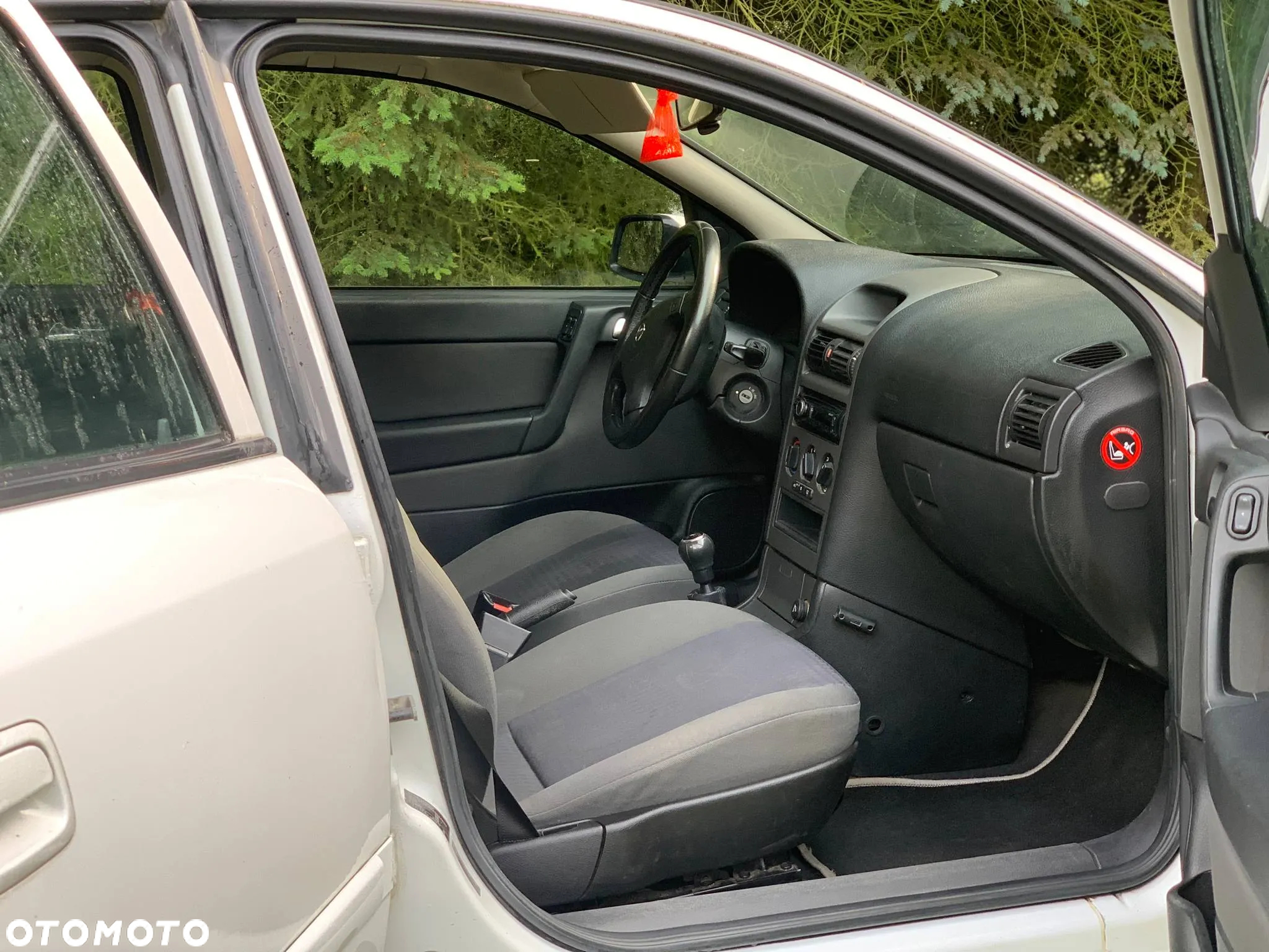 Opel Astra II 1.6 Elegance - 9