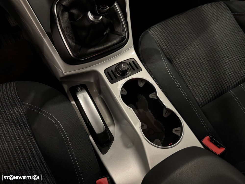 Ford Grand C-Max 1.6 TDCi Titanium S/S - 38