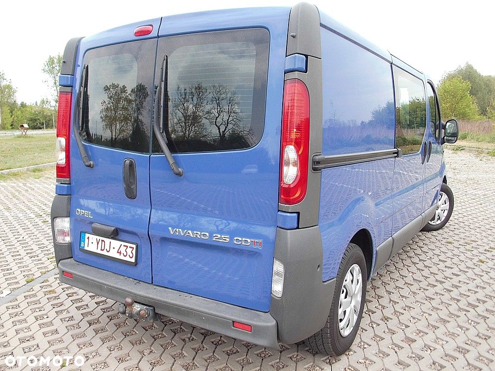 Opel Vivaro - 13