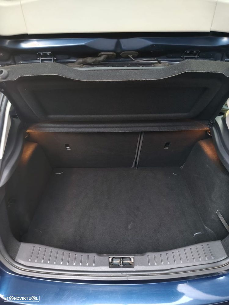 Ford Focus 1.6 TDCi Trend - 9