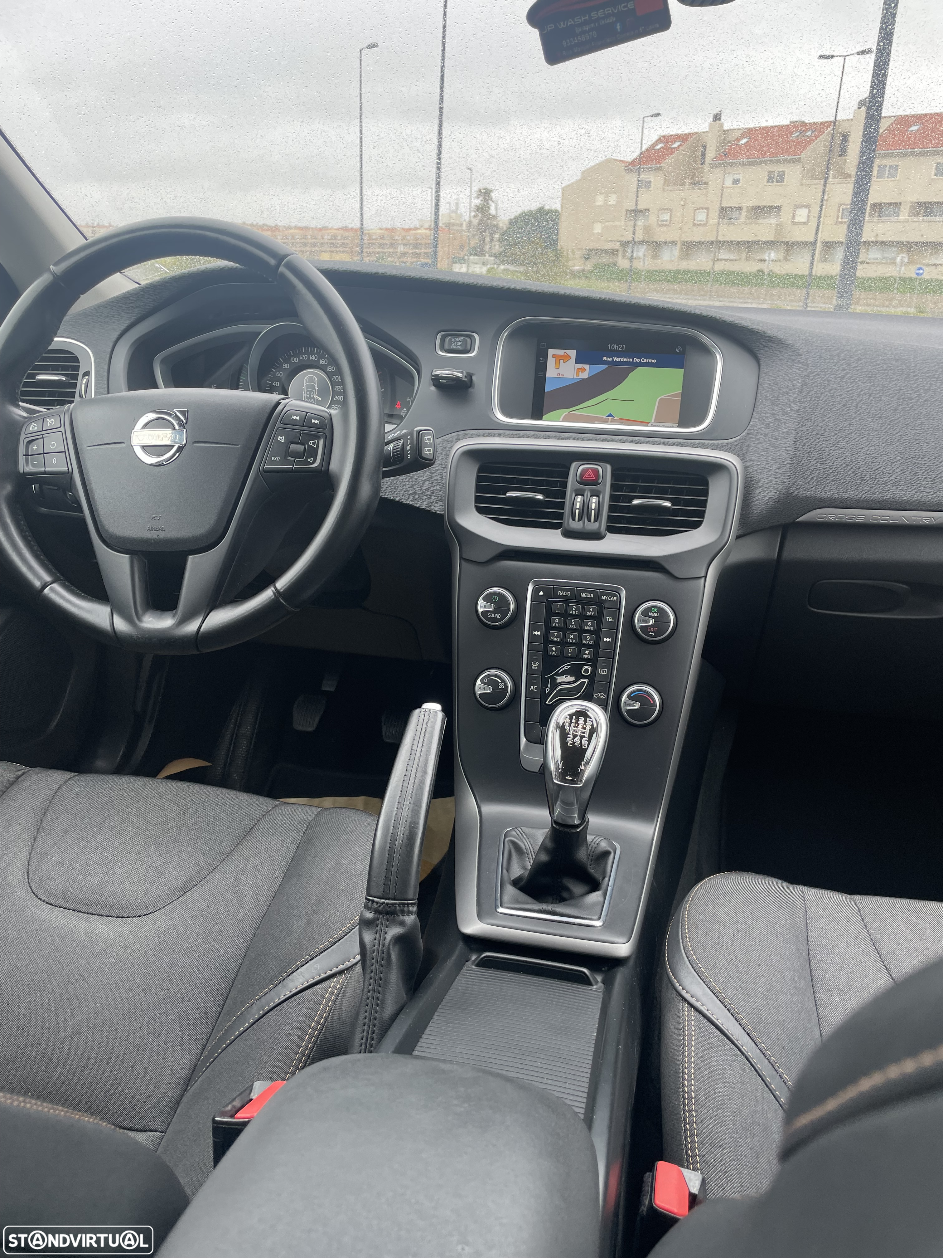 Volvo V40 Cross Country 1.6 D2 Momentum - 11