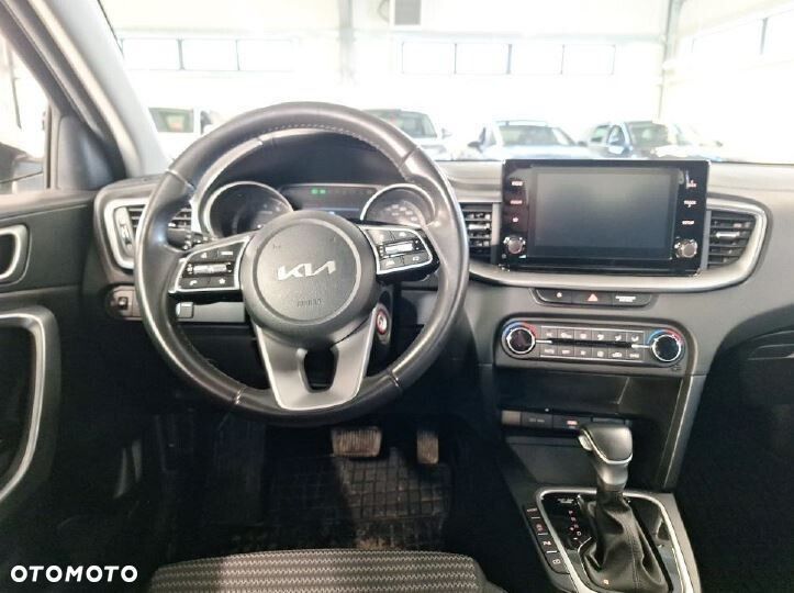 Kia Ceed - 5