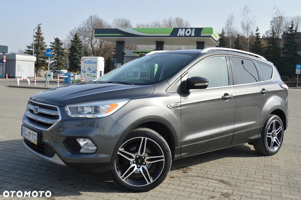 Ford Kuga 1.5 EcoBoost 2x4 Titanium - 15