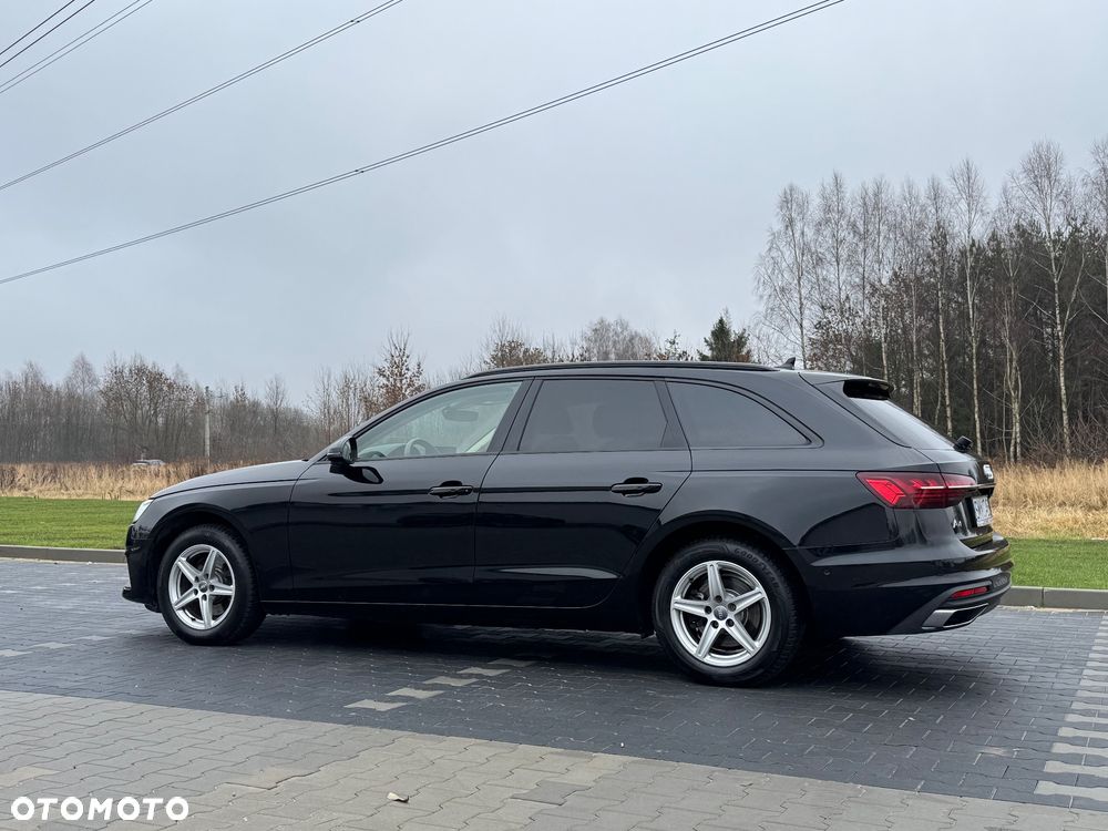 Audi A4 Avant 35 TFSI S tronic - 9
