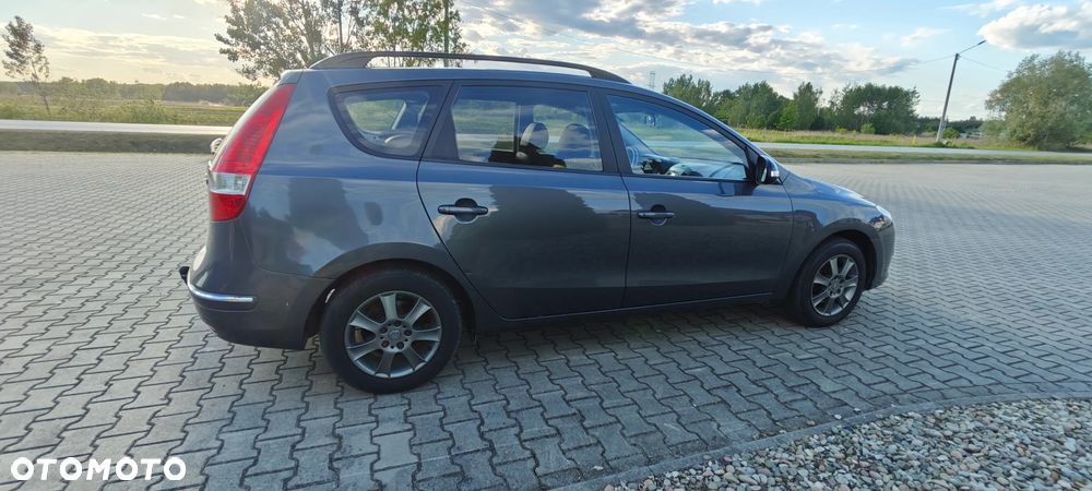 Hyundai i30 i30cw 1.6 Edition Plus - 16