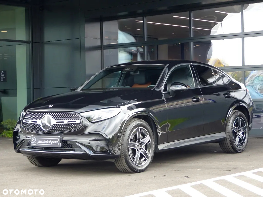 Mercedes-Benz GLC Coupe 200 mHEV 4-Matic AMG Line - 2